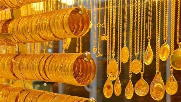 سعر الذهب اليوم الأحد 20 يوليو 2025 عيار 21 تراجع جديد وتأثيره على السوقين العالمي والمحلي