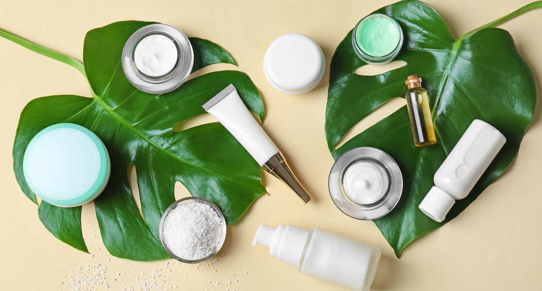 بدائل طبيعية لمستحضرات التجميل: وصفات طبيعية لبشرة مشرقة