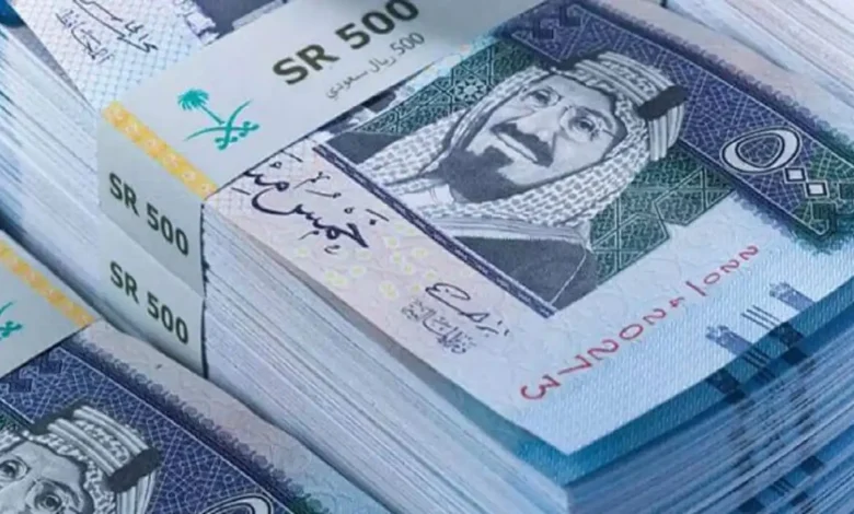 "تبكير الصـرف" موعد صرف راتب المتقاعدين لشهر أغسطس 2025 للمدنيين والعسكريين والاستعلام عن الدعم عبر تطبيق "تأميناتي"